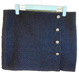 Elegant Black Button-Detail Skirt